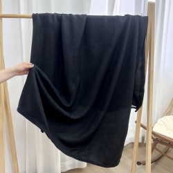 Поларено одеяло за дома и пътувания Izzy Black 130/160