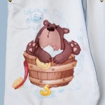 Детски халат с качулка Bear DF печат - M Детски халат с качулка Bear DF печат - M
